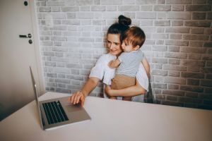 images/moeder multitasking.jpg#joomlaImage://local-images/moeder multitasking.jpg?width=5100&height=3400